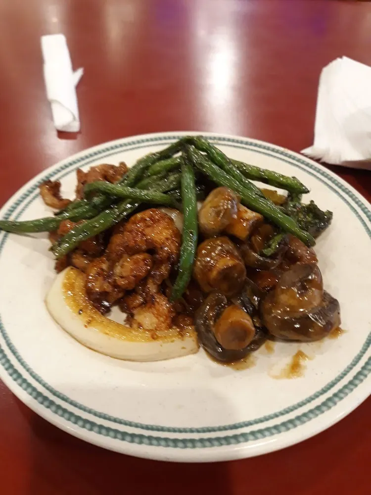 Chicken Pepper Fry Mushrooms and Asparagus